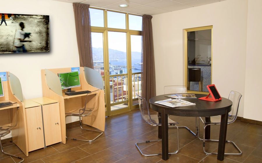 Hotel Adonis Capital Santa Cruz de Tenerife Facilities photo